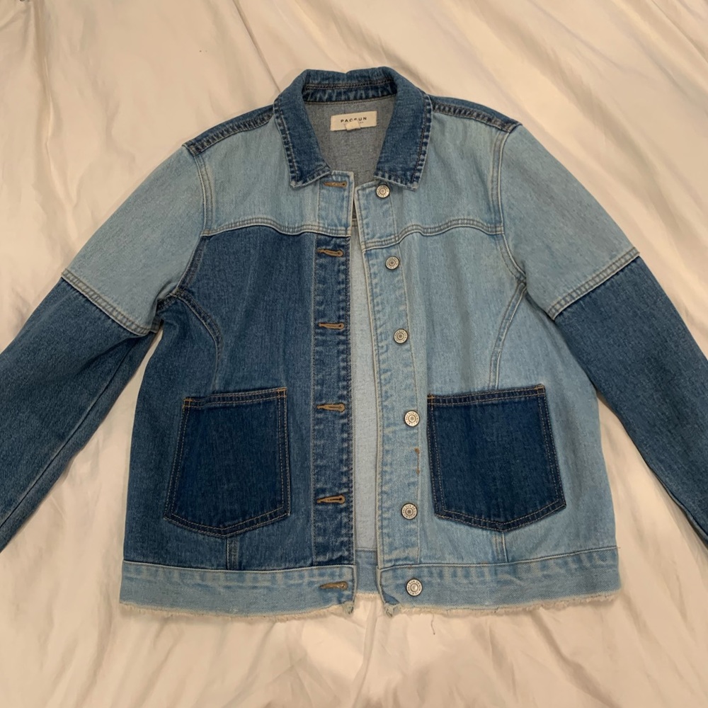 OVERSIZED DENIM JACKET
